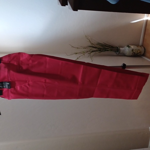 New York and Company - Picture 1 of 11